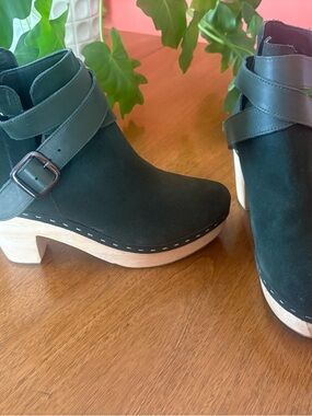 Free People Green Suede Leather Bungalow Clog Boots 38